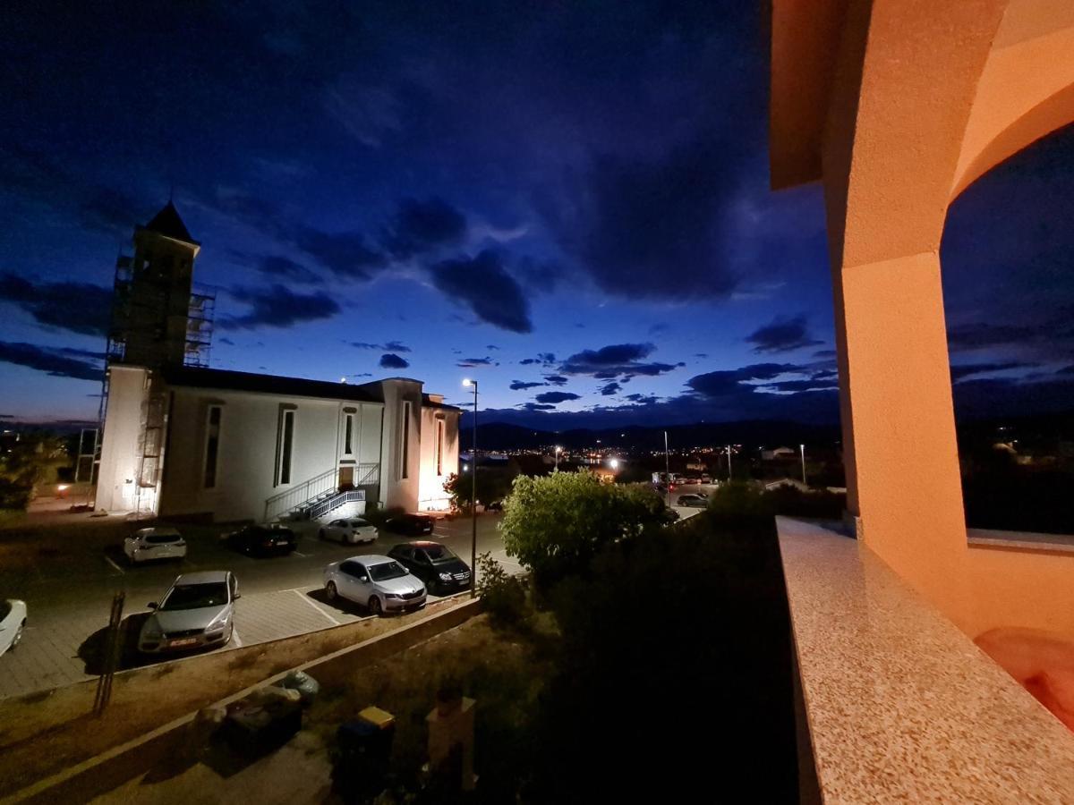 Apartment Juric Trogir Exteriör bild