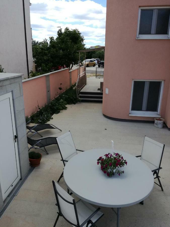 Apartment Juric Trogir Exteriör bild