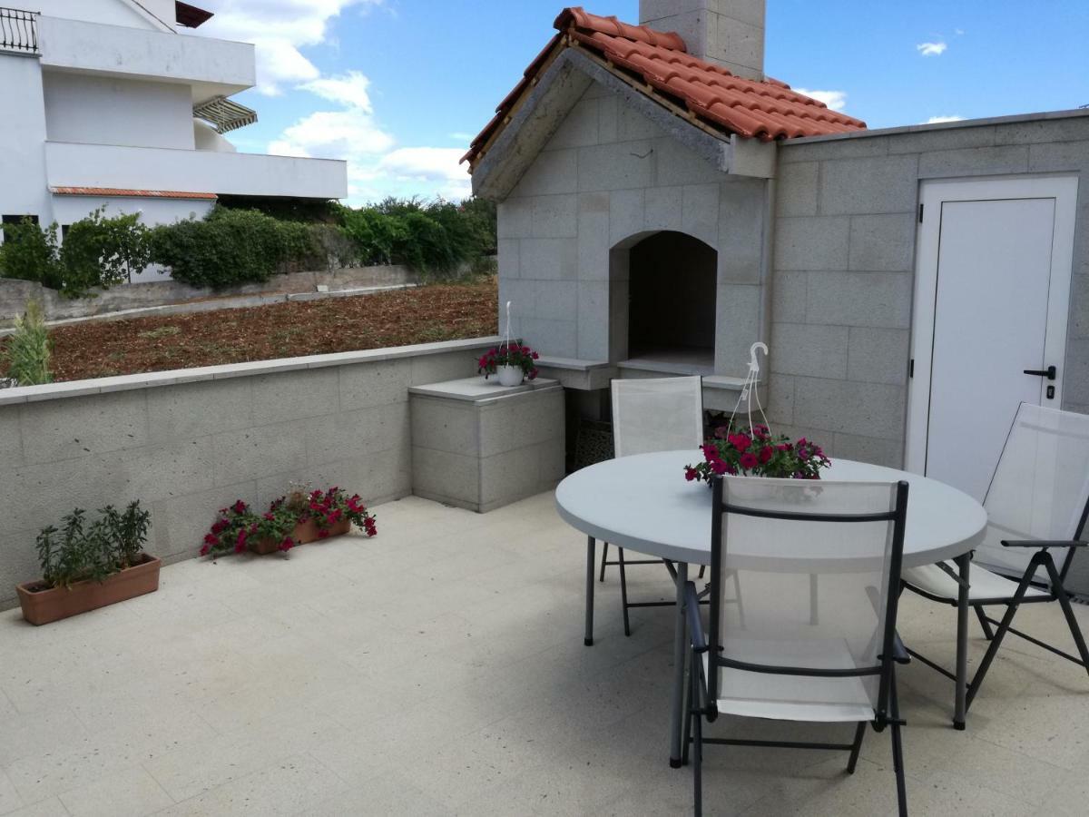 Apartment Juric Trogir Exteriör bild