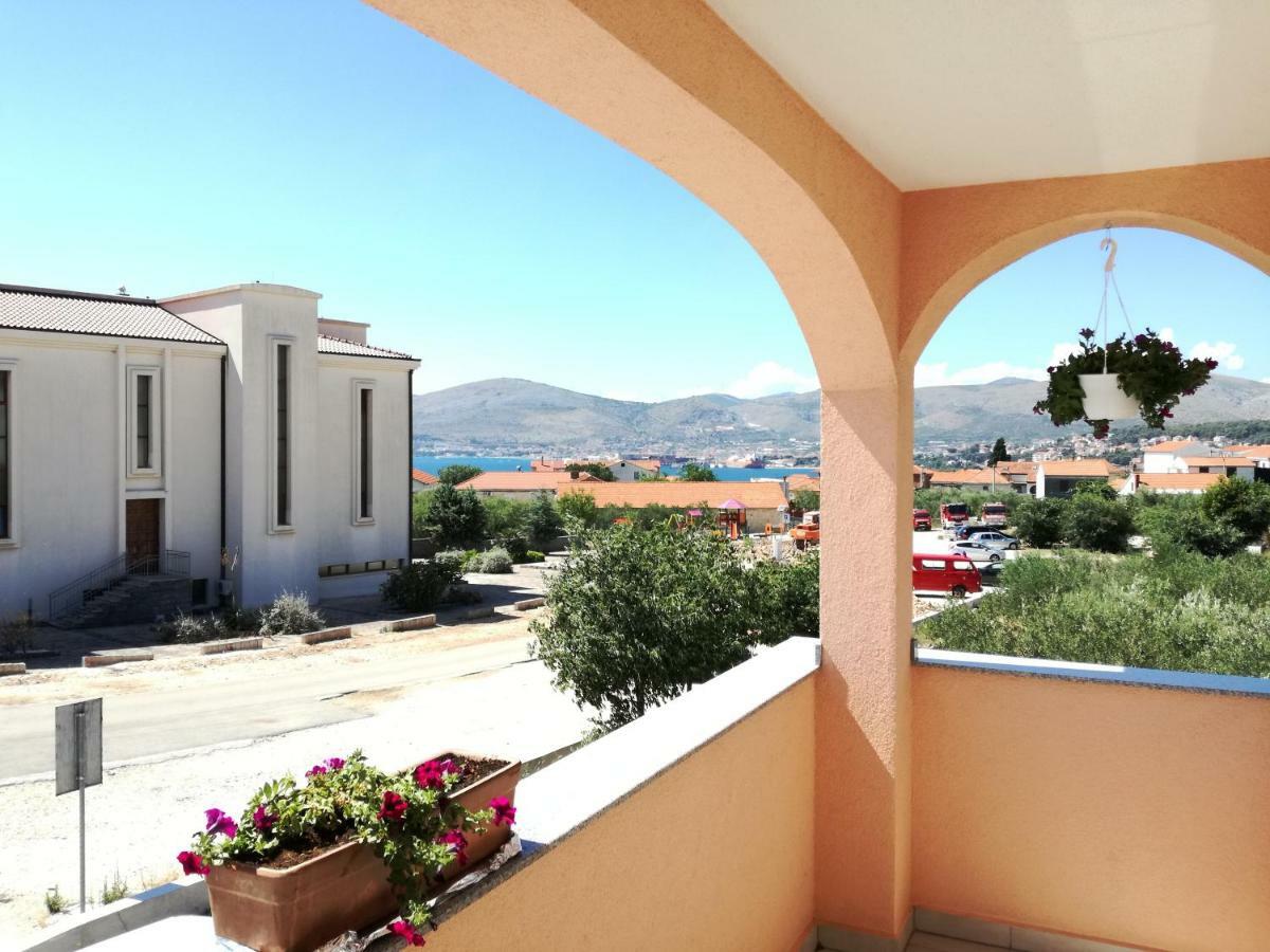 Apartment Juric Trogir Exteriör bild