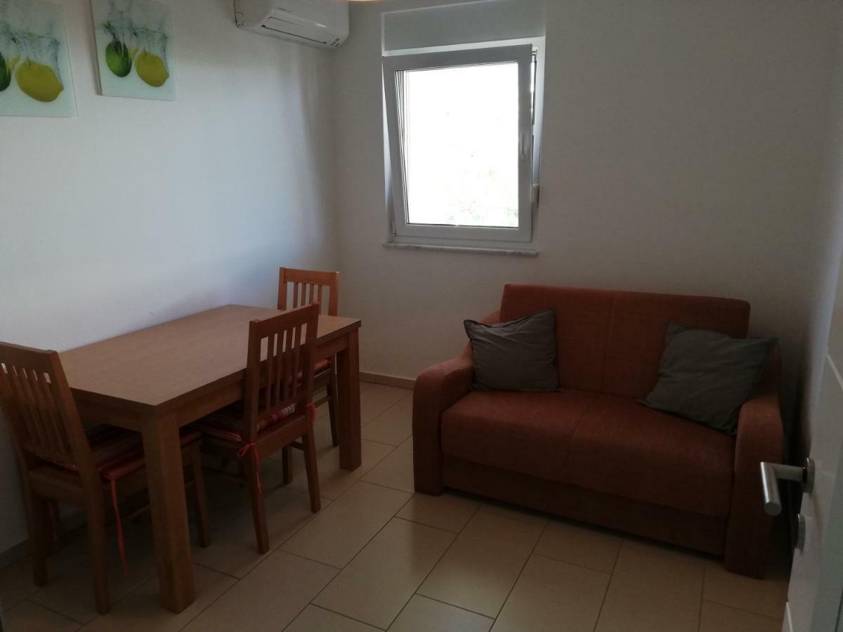 Apartment Juric Trogir Exteriör bild