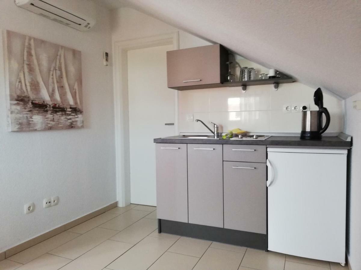 Apartment Juric Trogir Exteriör bild